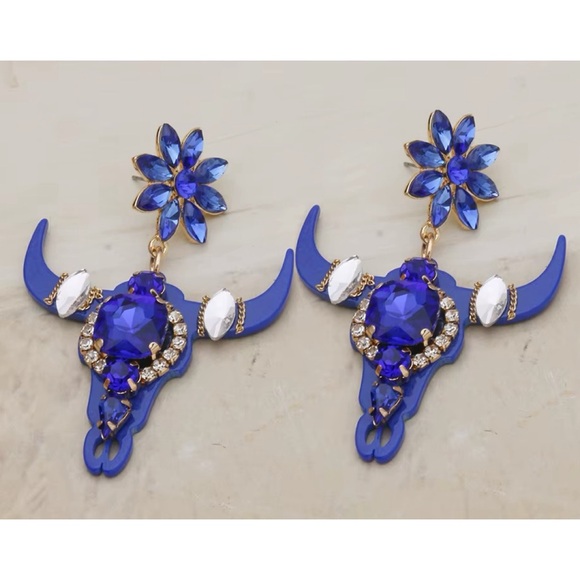 WESTERN BULL HEAD CRYSTAL EARRING (BRIGHT BLUE) - Picture 1 of 2